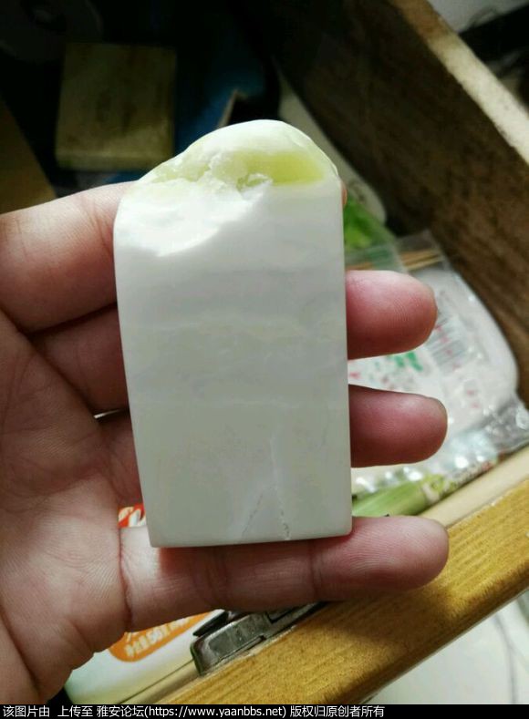 J2ZrVDviRHI4A0iR.jpg