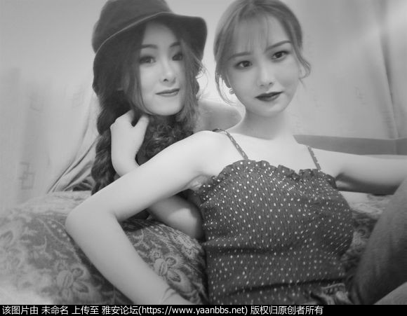 YL8oBl0JPj81i1SJ.jpg
