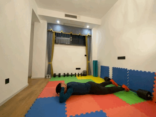 1bffaf5513cd4cc48c46dd156499c587.gif