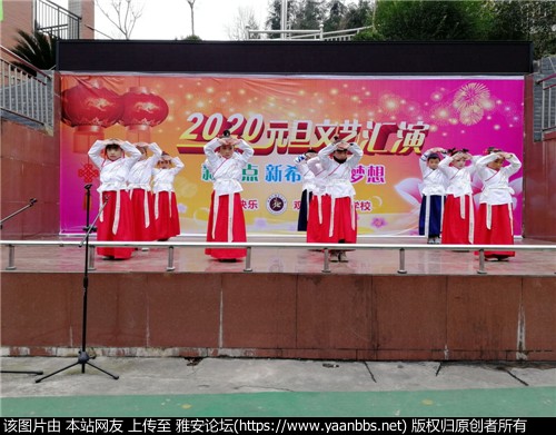 195651ad644b437d9391e21592b31eca.jpg